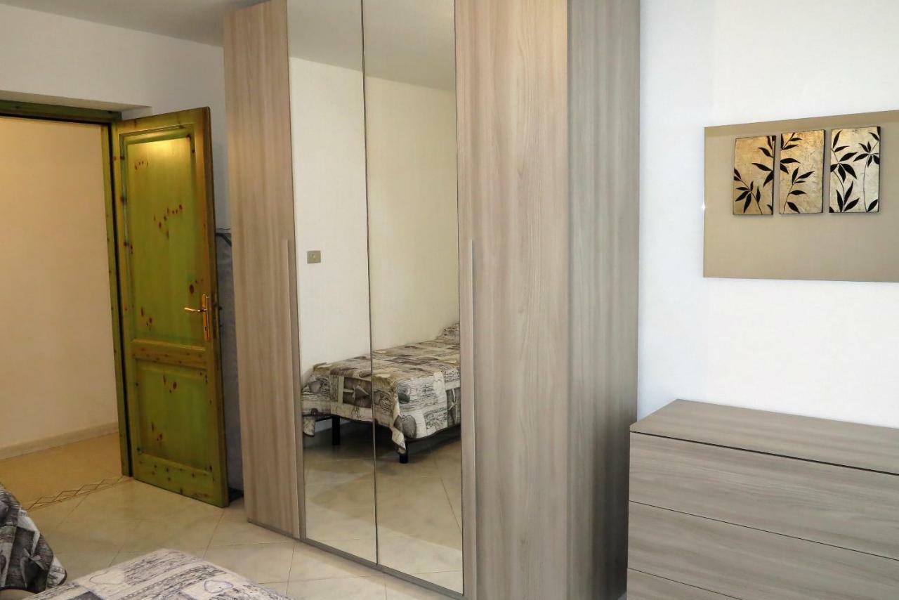 Appartamento Yellowhouse Cala Gonone Esterno foto