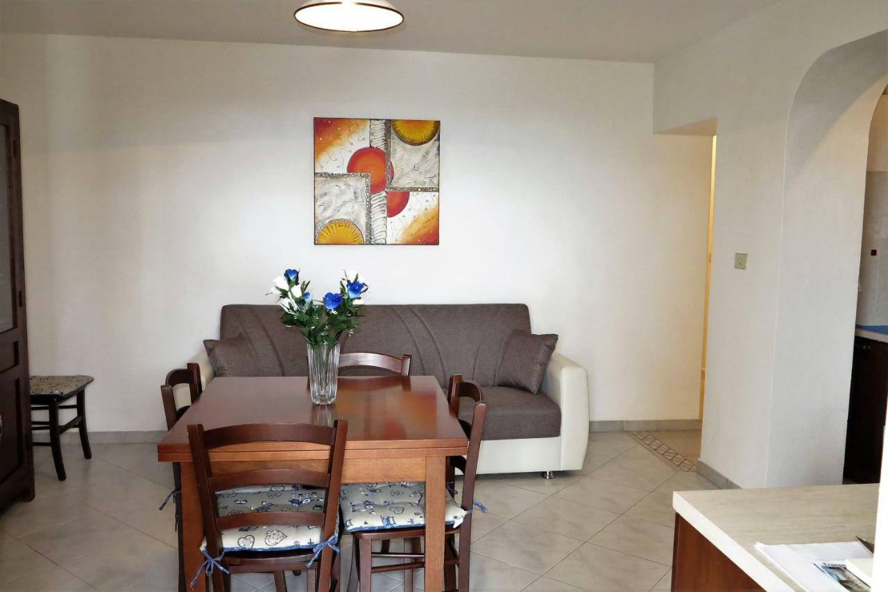 Appartamento Yellowhouse Cala Gonone Esterno foto