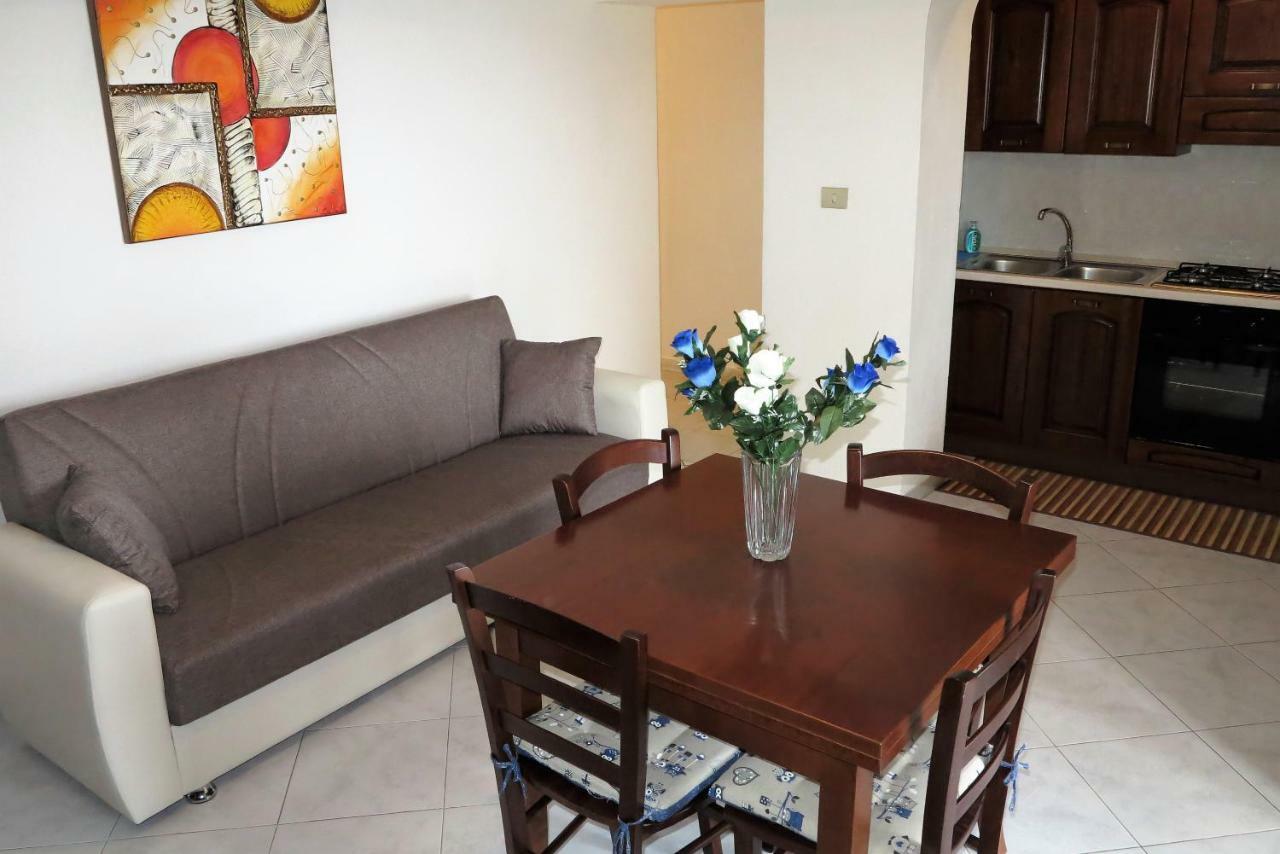 Appartamento Yellowhouse Cala Gonone Esterno foto